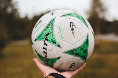 ازاي انزل لعبة Total Football على جهازك