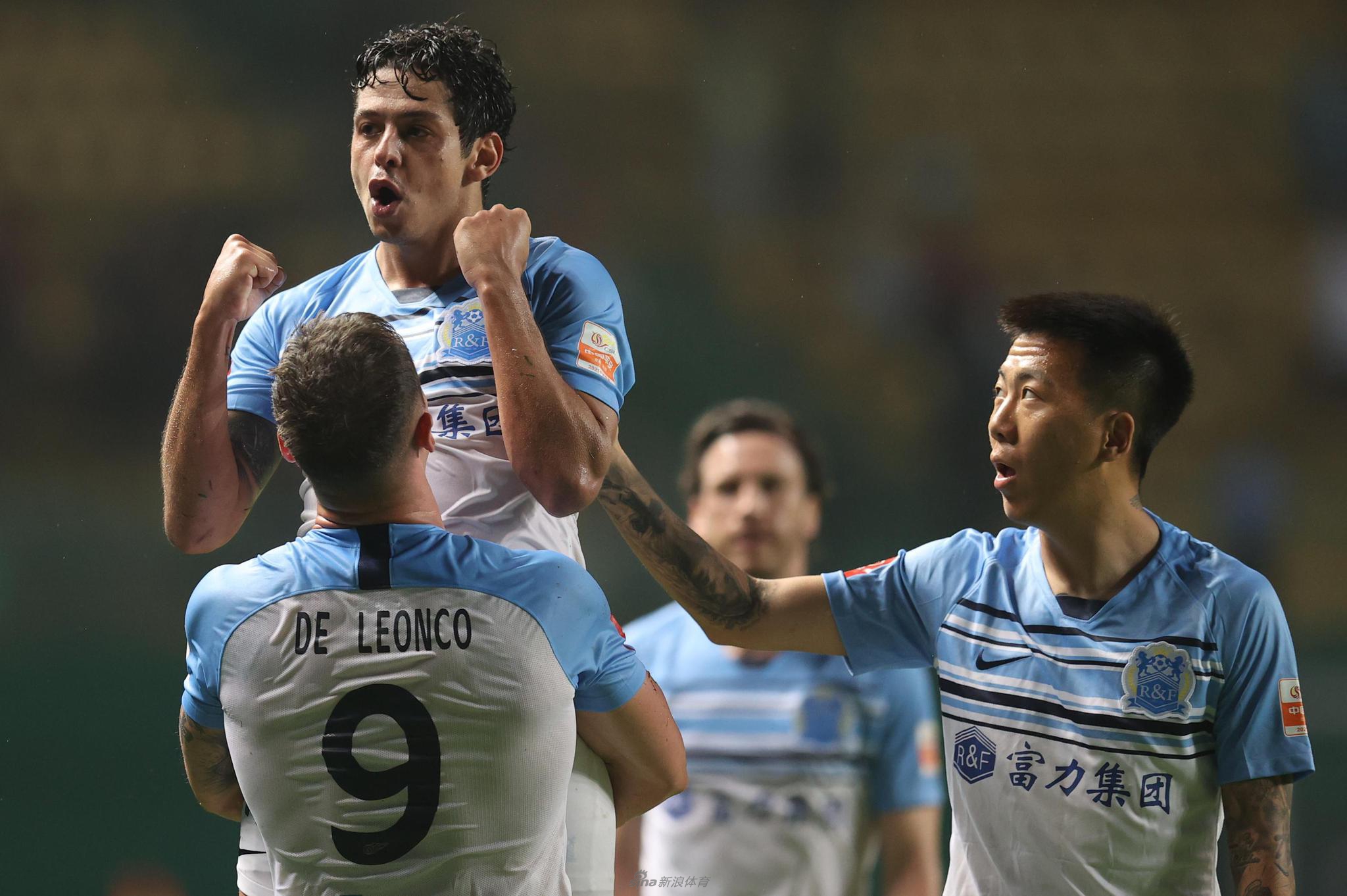 إصابة مارك كاسادو وإينيغو مارتينيز تهدد مسيرة برشلونة والمنتخب الإسباني
